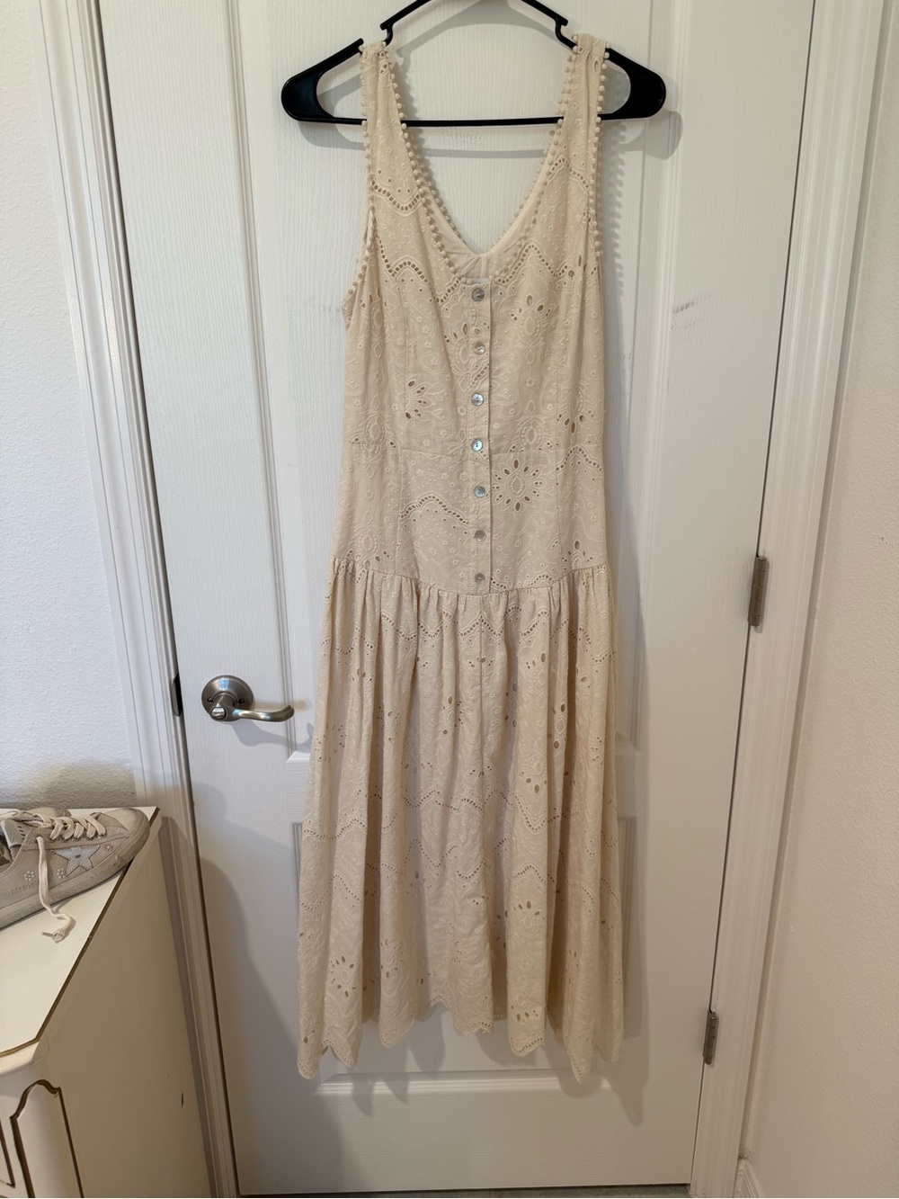 House of Harlow 1960 beige eyelet dress